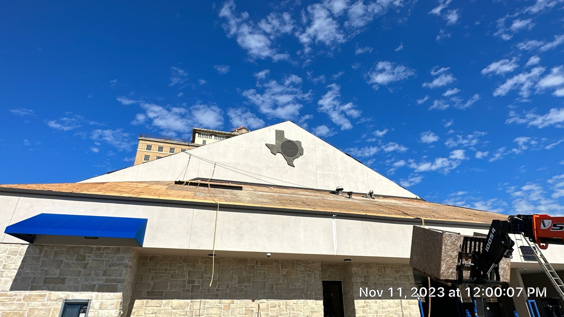 Gallery photos for National Bank Roof Replacement in Mineral Wells, TX: Image #28