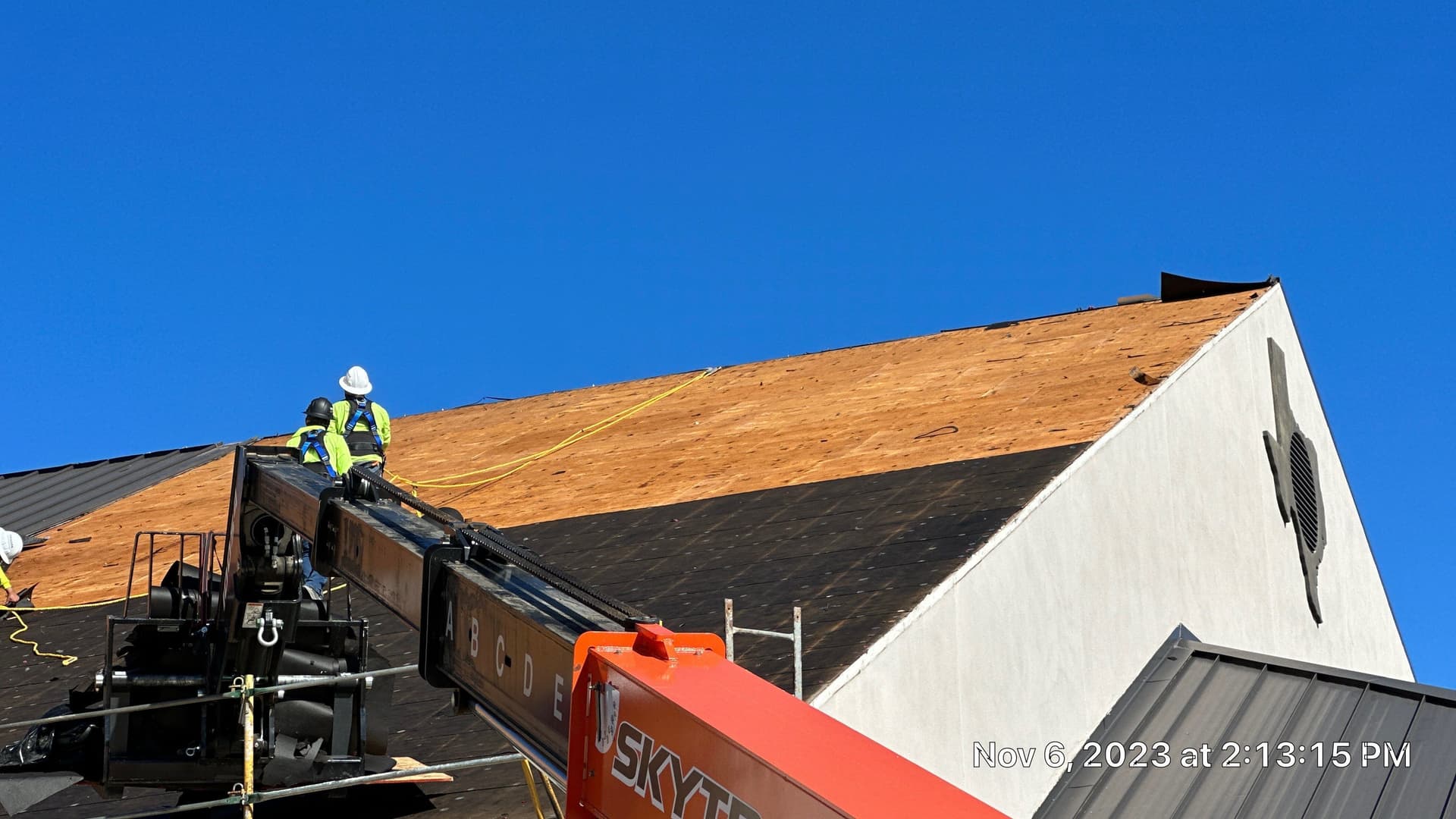 Gallery photos for National Bank Roof Replacement in Mineral Wells, TX: Image #39